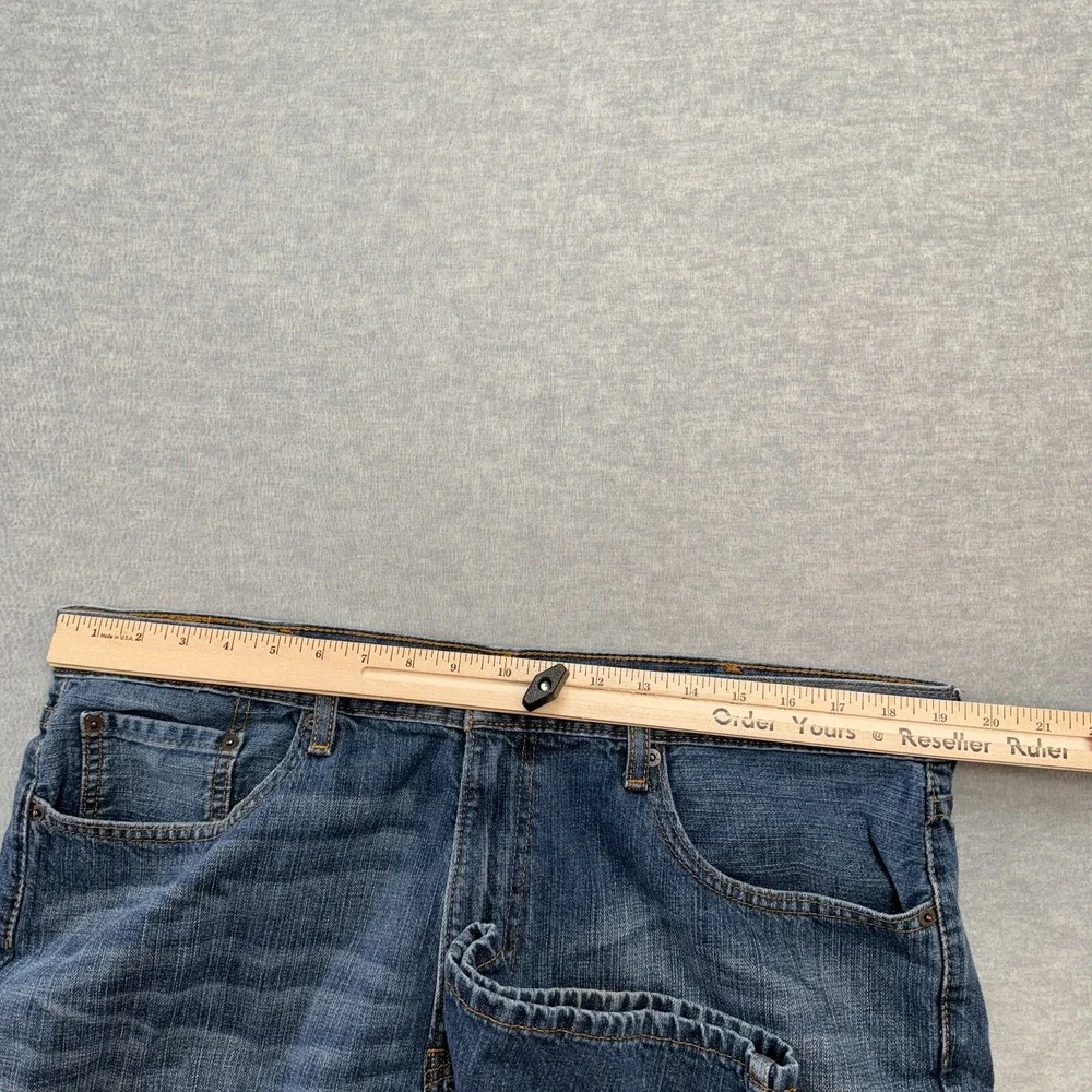 Levis light stain